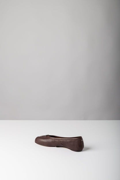 Maison Margiela Tabi Ballerina New in Burgundy side