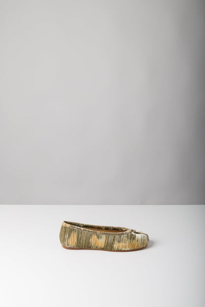 Maison Margiela Tabi Ballerina New in Gold Velvet