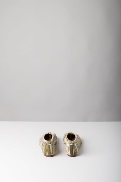 Maison Margiela Tabi Ballerina New in Gold Velvet back