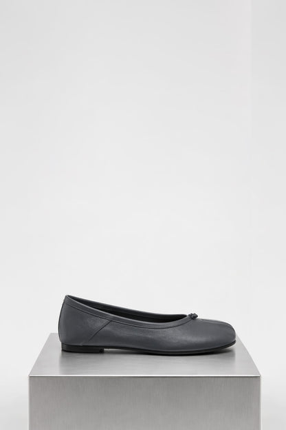 Maison Margiela Tabi Ballerina in Grey Blue