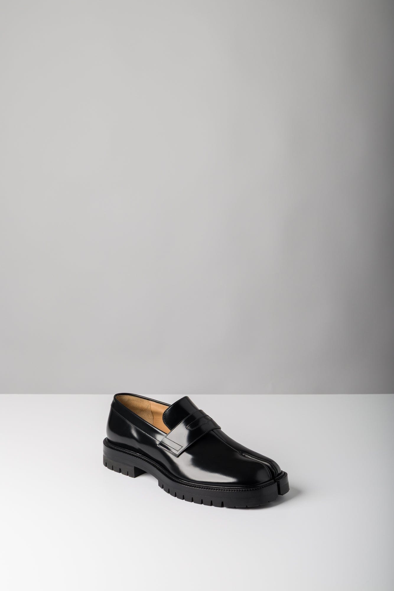 Maison Margiela Tabi County Loafer