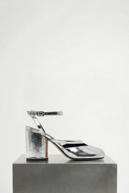 Maison Margiela Tabi Sandal Pump in Silver