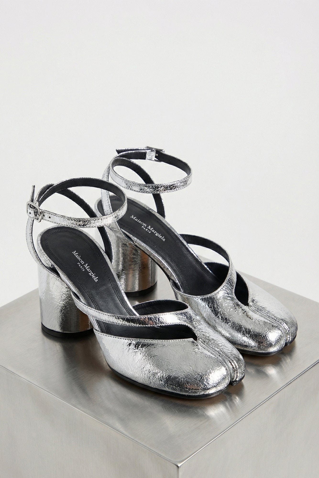 Maison Margiela Tabi Sandal Pump in Silver side