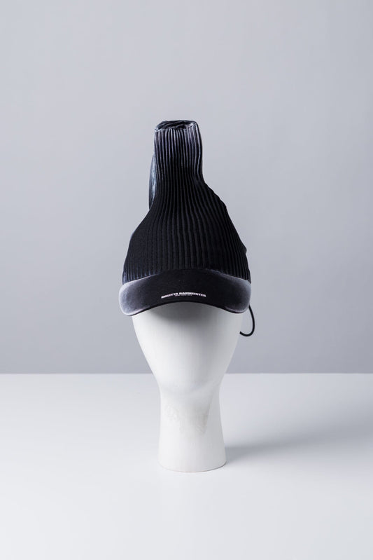 Melitta Baumeister Pointy Painted Cap