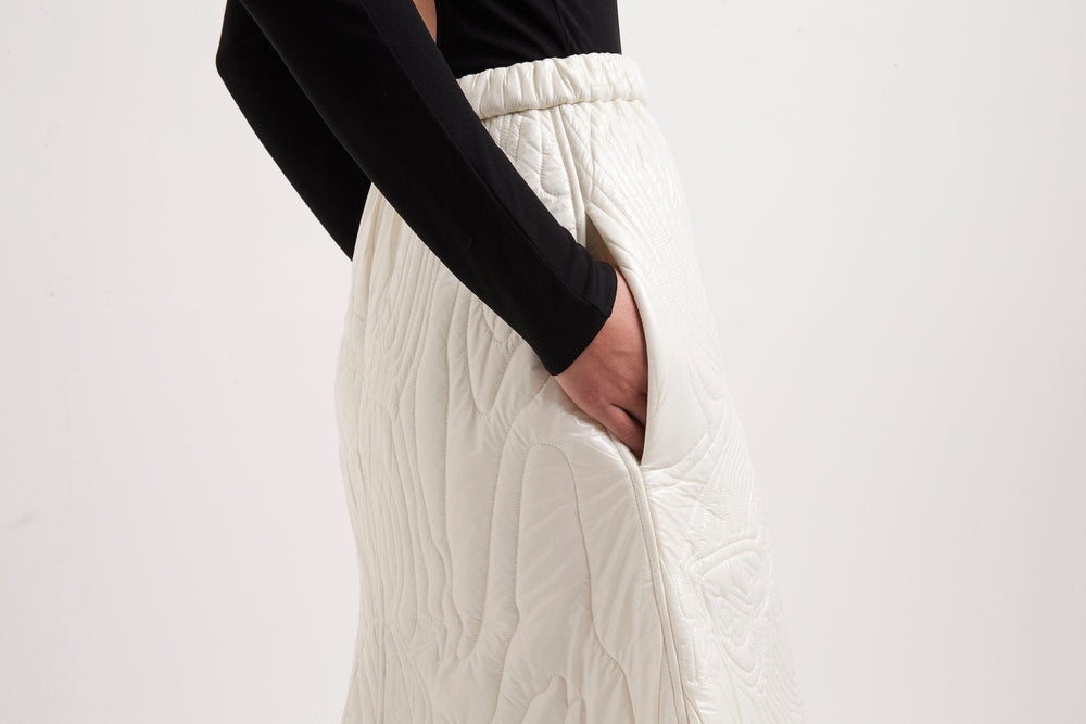 Melitta Baumeister White Glossy Nylon Quilted Skirt – Antidote