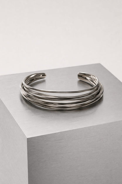 Panconesi Orbit Choker in Silver close up