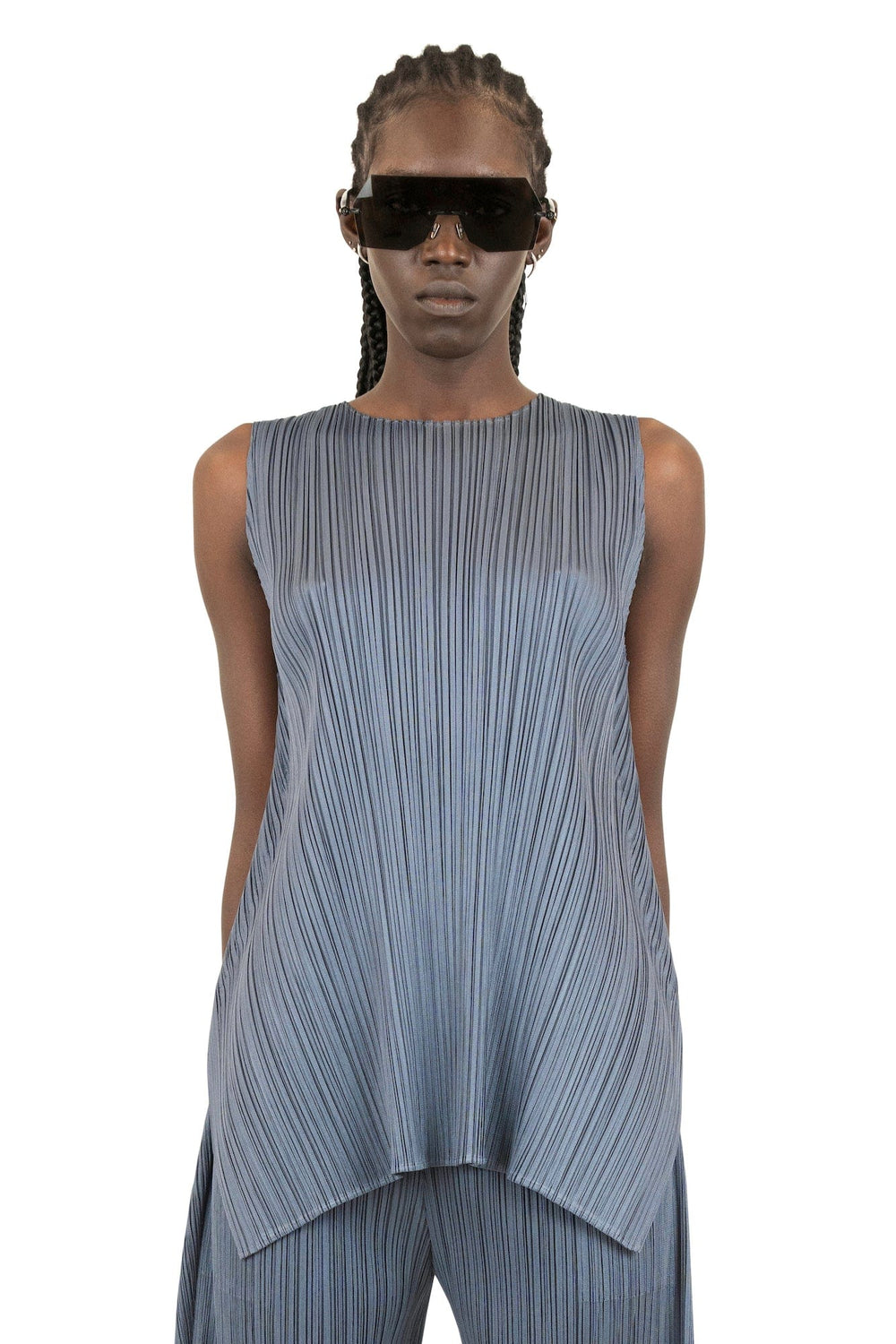 Pleats Please by Issey Miyake.  Pleats fashion, Fashion, Issey miyake