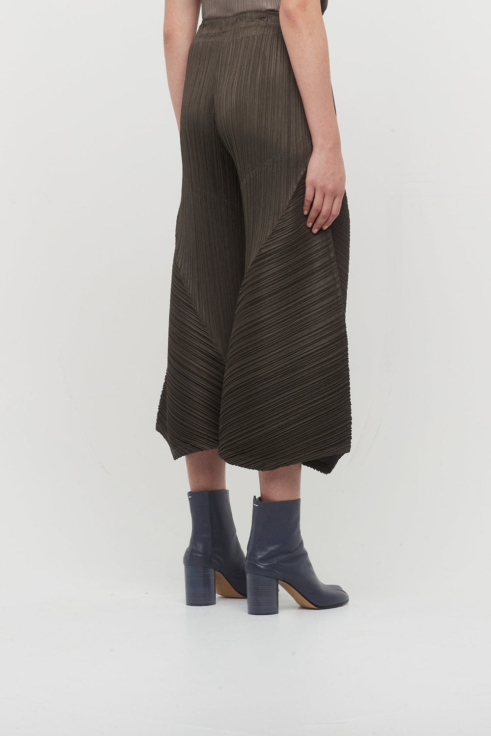 Pleats Please Issey Miyake Thicker Bottoms 2 in Khaki – Antidote Fashion  and Lifestyle