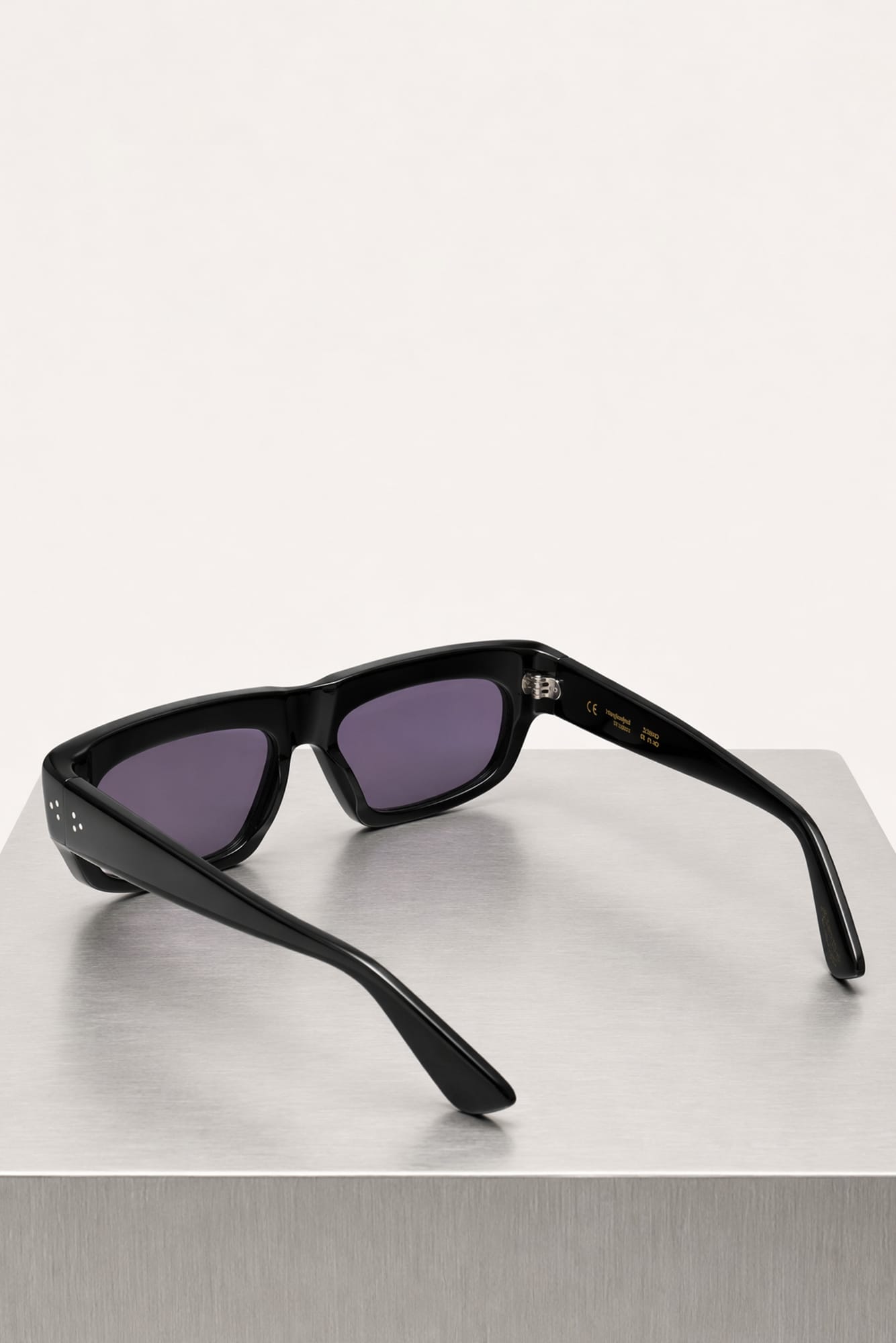 Port Tanger Junayd Shades back