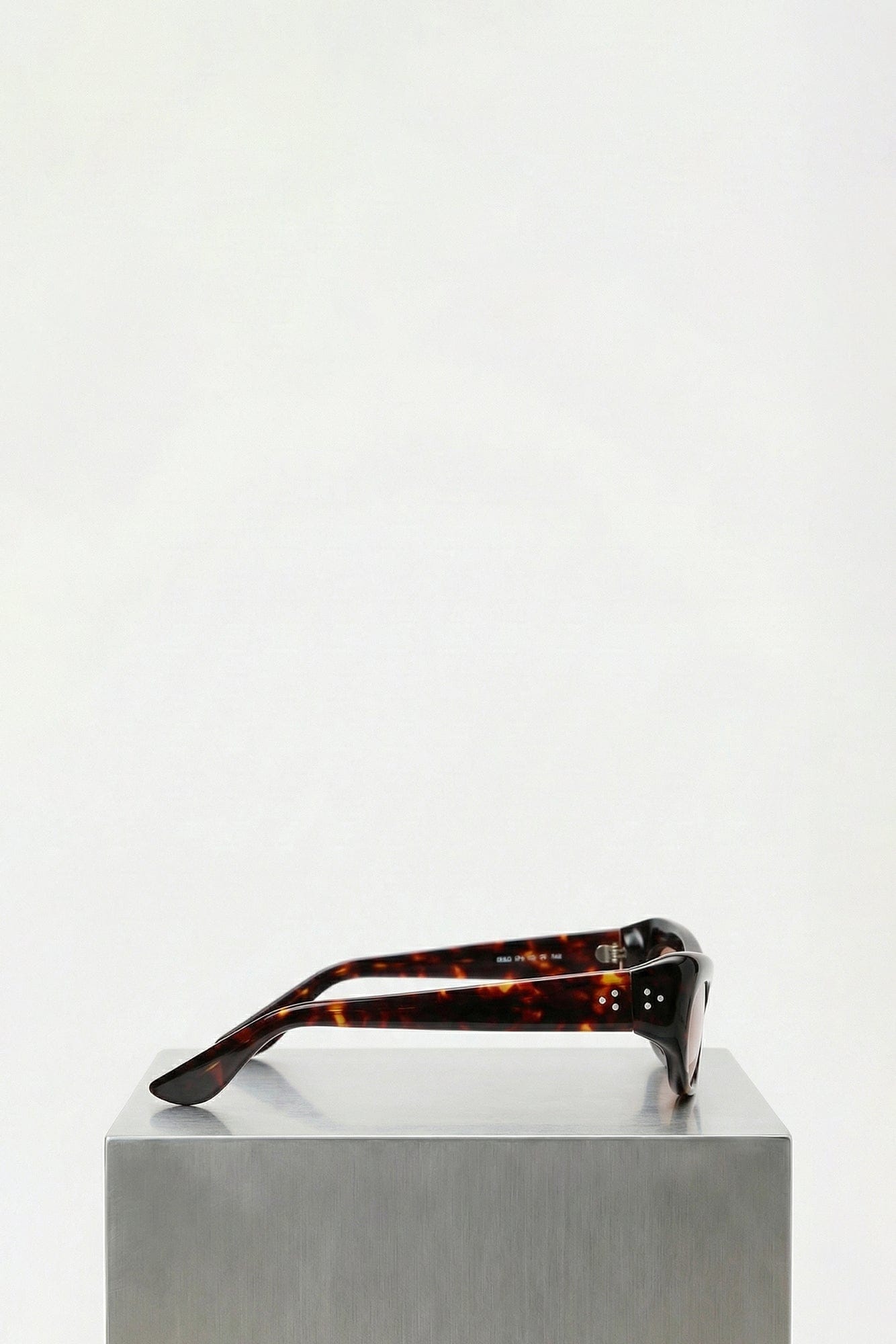 Port Tanger Isa Shades