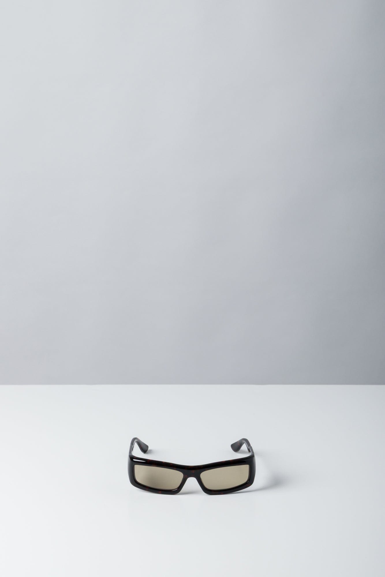 Port Tanger Daryan in Olive Lens