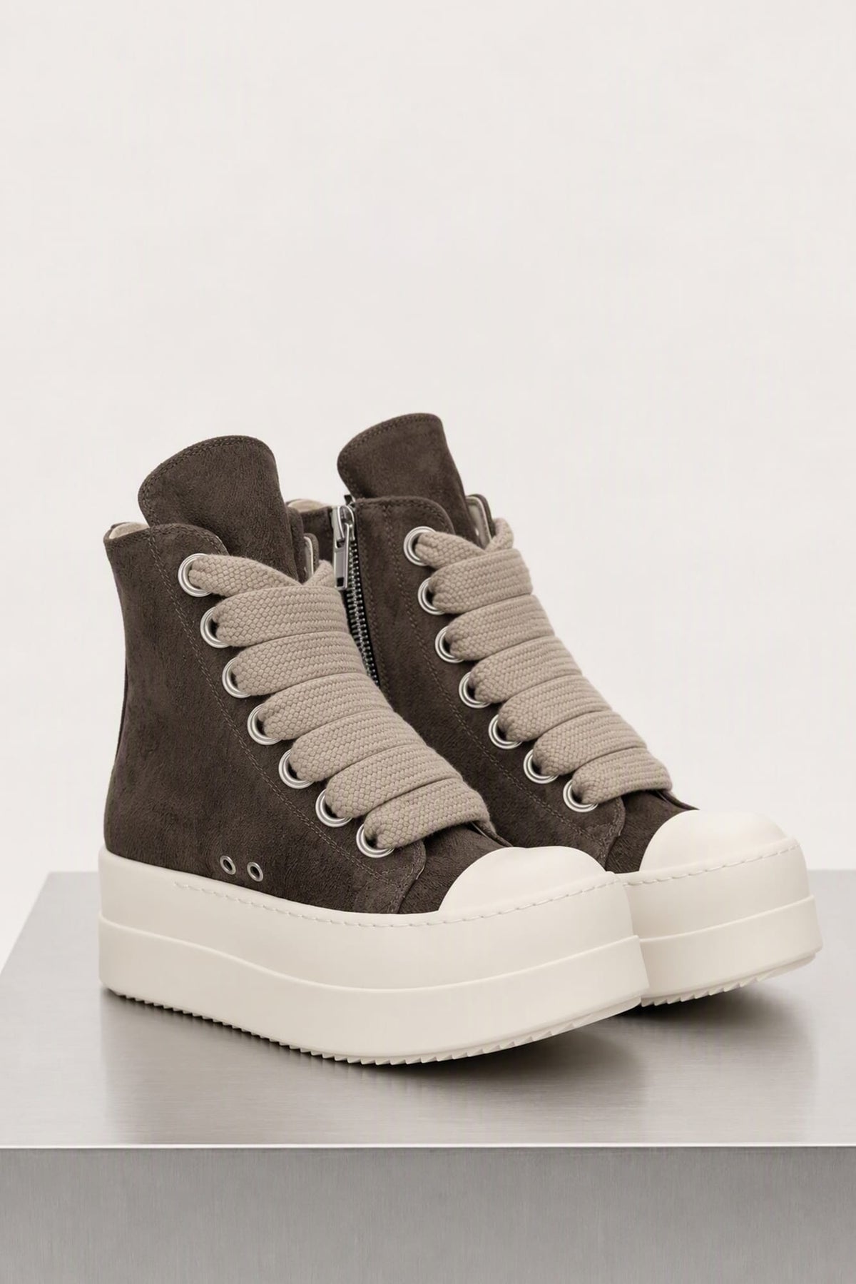 Rick Owens DRKSHDW Bumper Jumbolace Sneaks in Dust/Milk/Milk