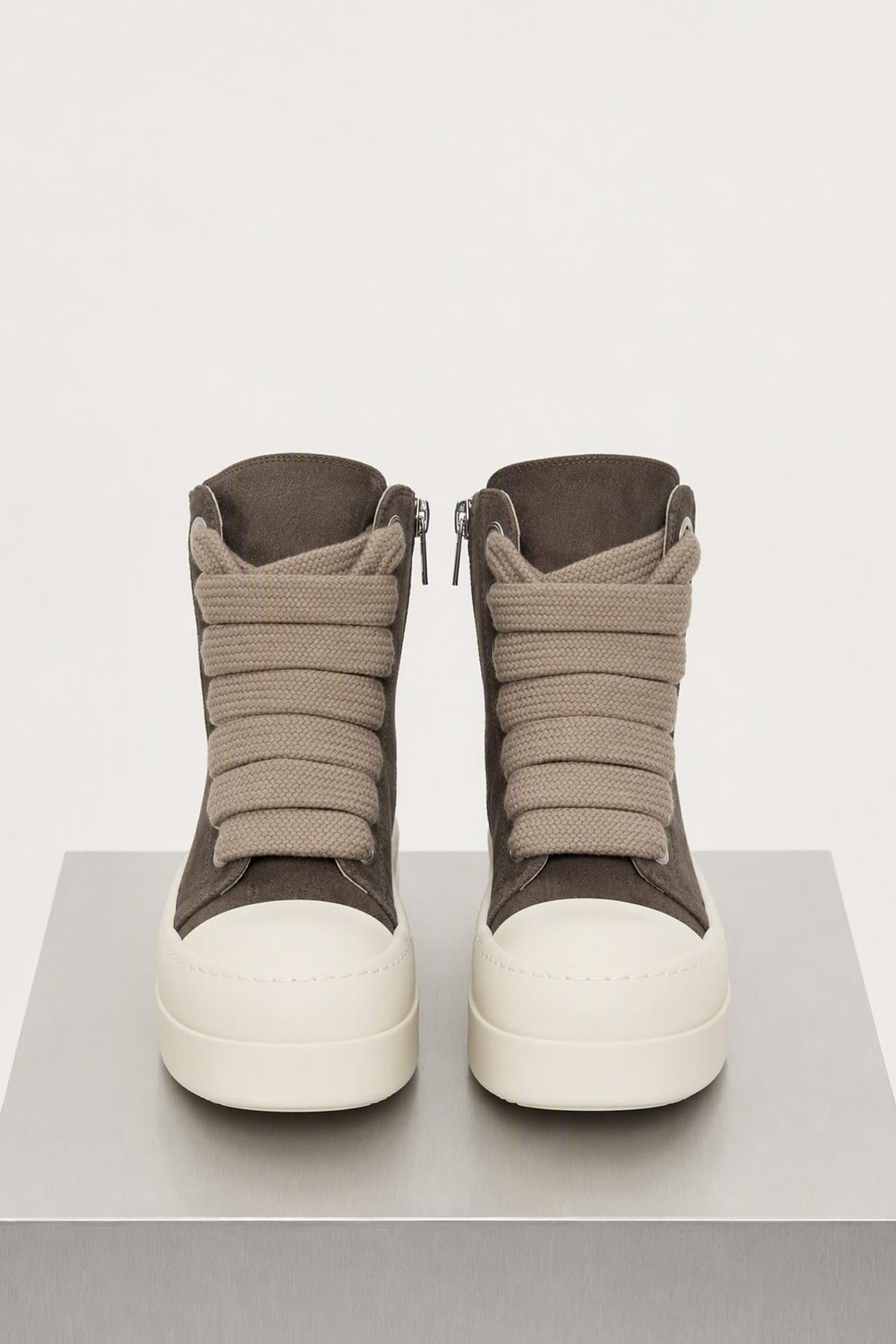 Rick Owens DRKSHDW Bumper Jumbolace Sneaks in Dust/Milk/Milk front