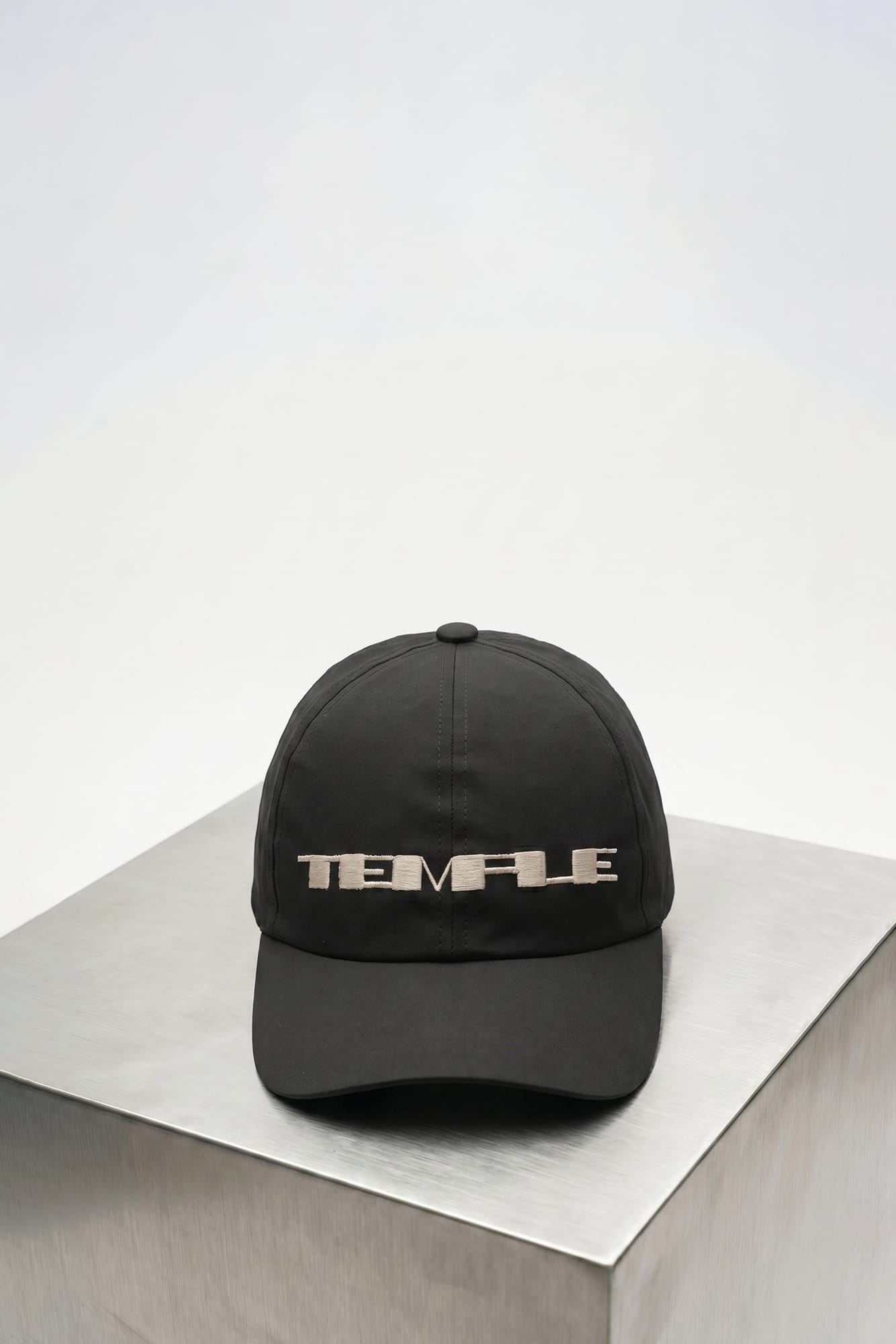 Rick Owens DRKSHDW Temple Cap in Black