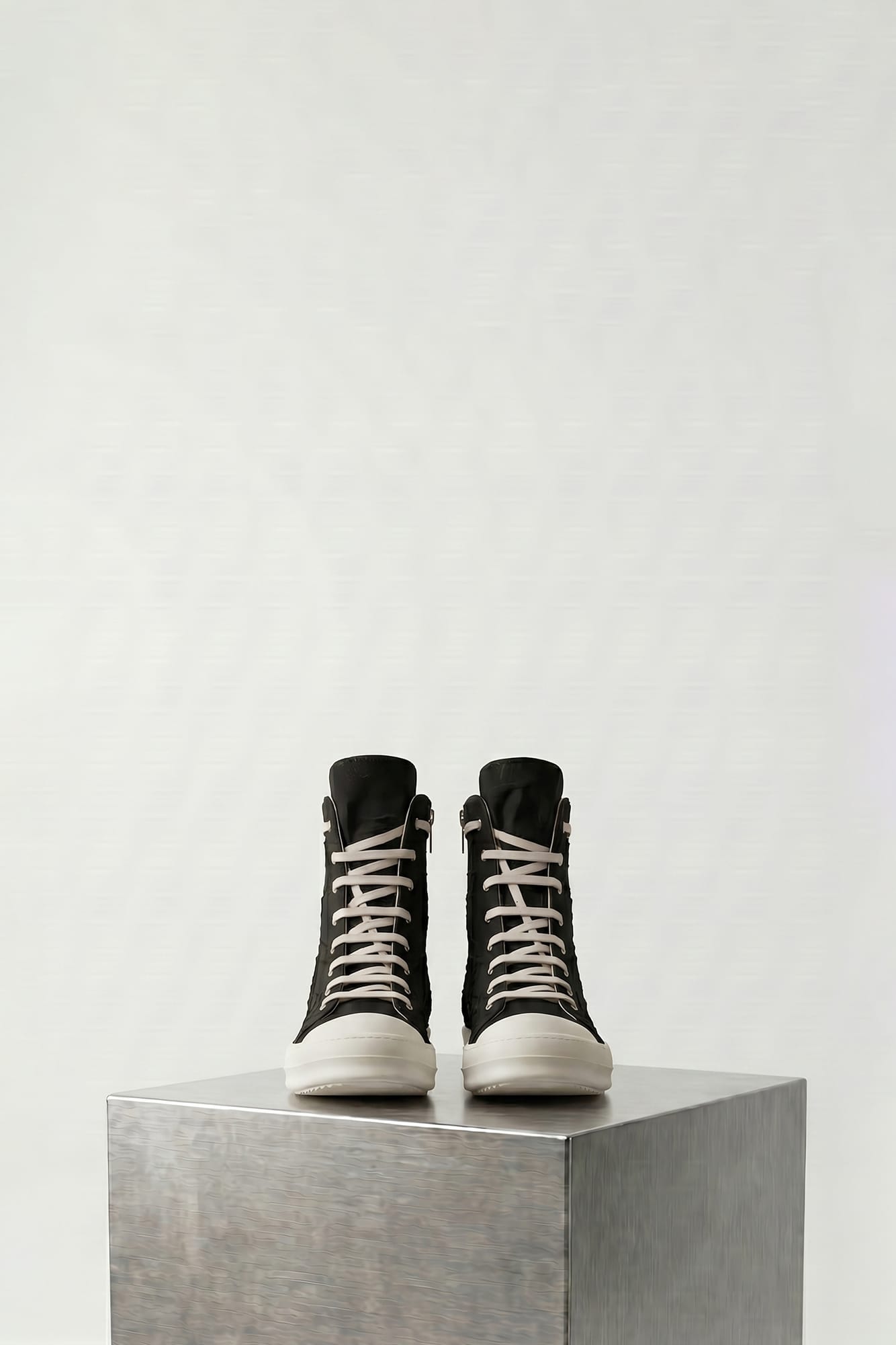Rick Owens DRKSHDW M Denim Sneaks in Black – Antidote Fashion and
