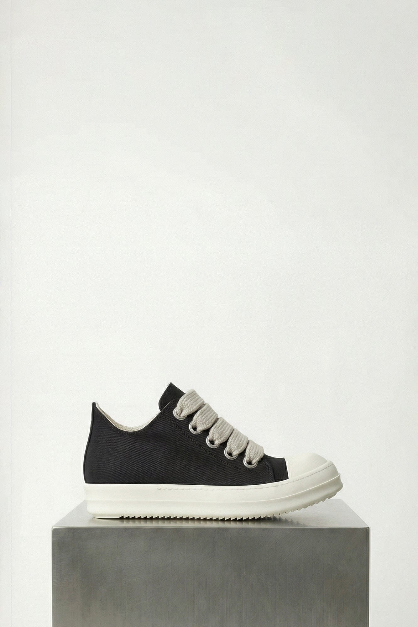 Rick Owens DRKSHDW W Jumbolace Low Sneaks in Black