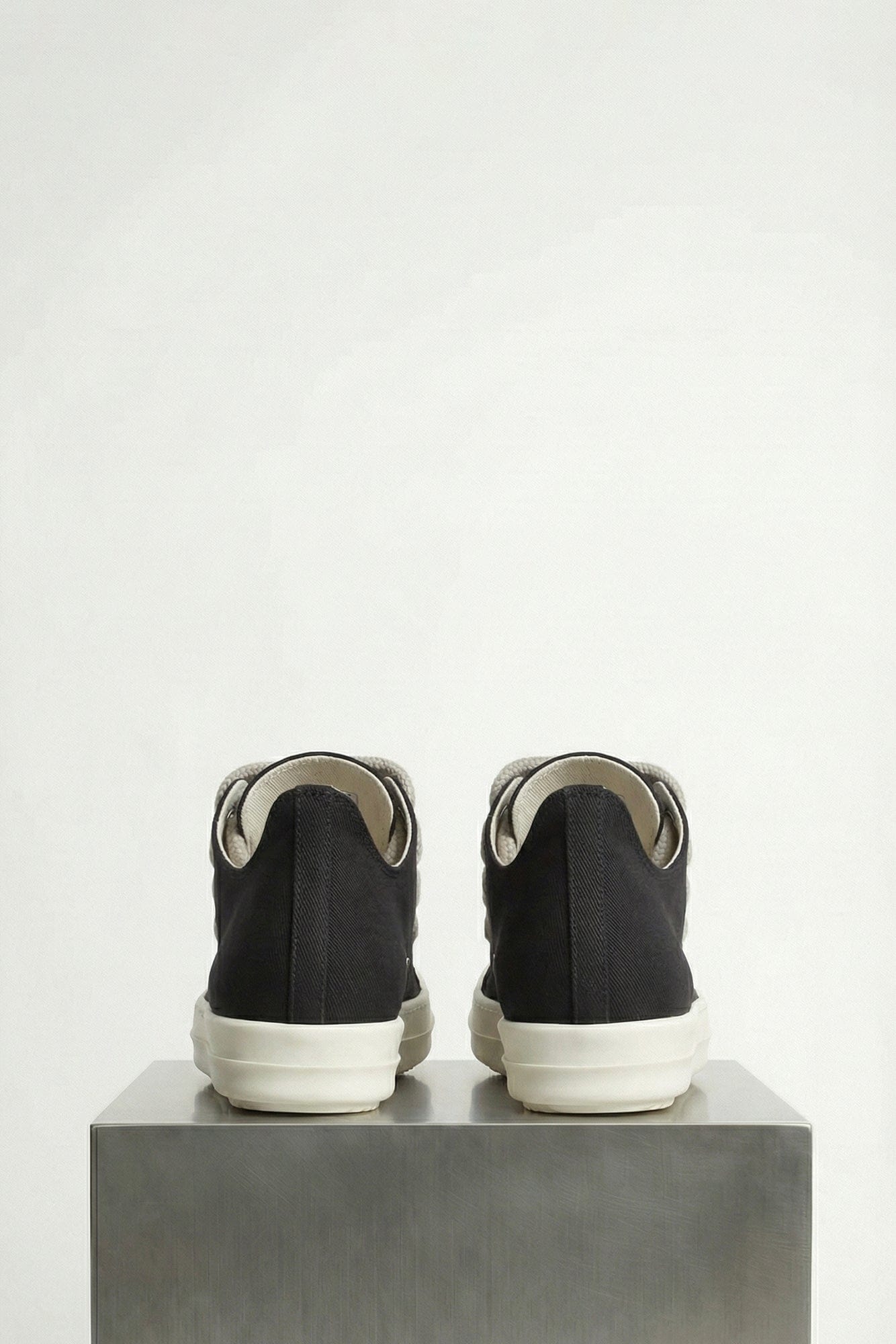Rick Owens DRKSHDW W Jumbolace Low Sneaks in Black