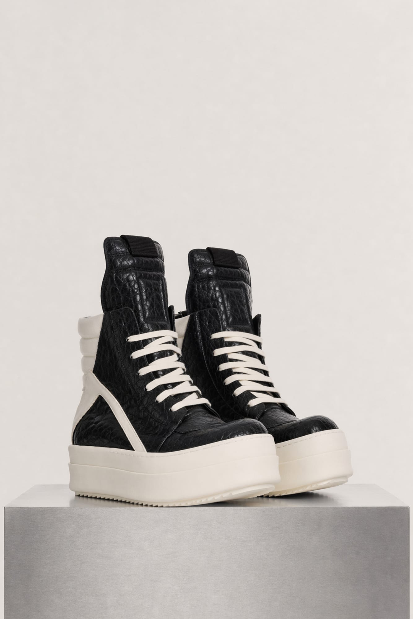 Rick Owens Mega Bumper Geobasket in Black/Milk – Antidote Fashion