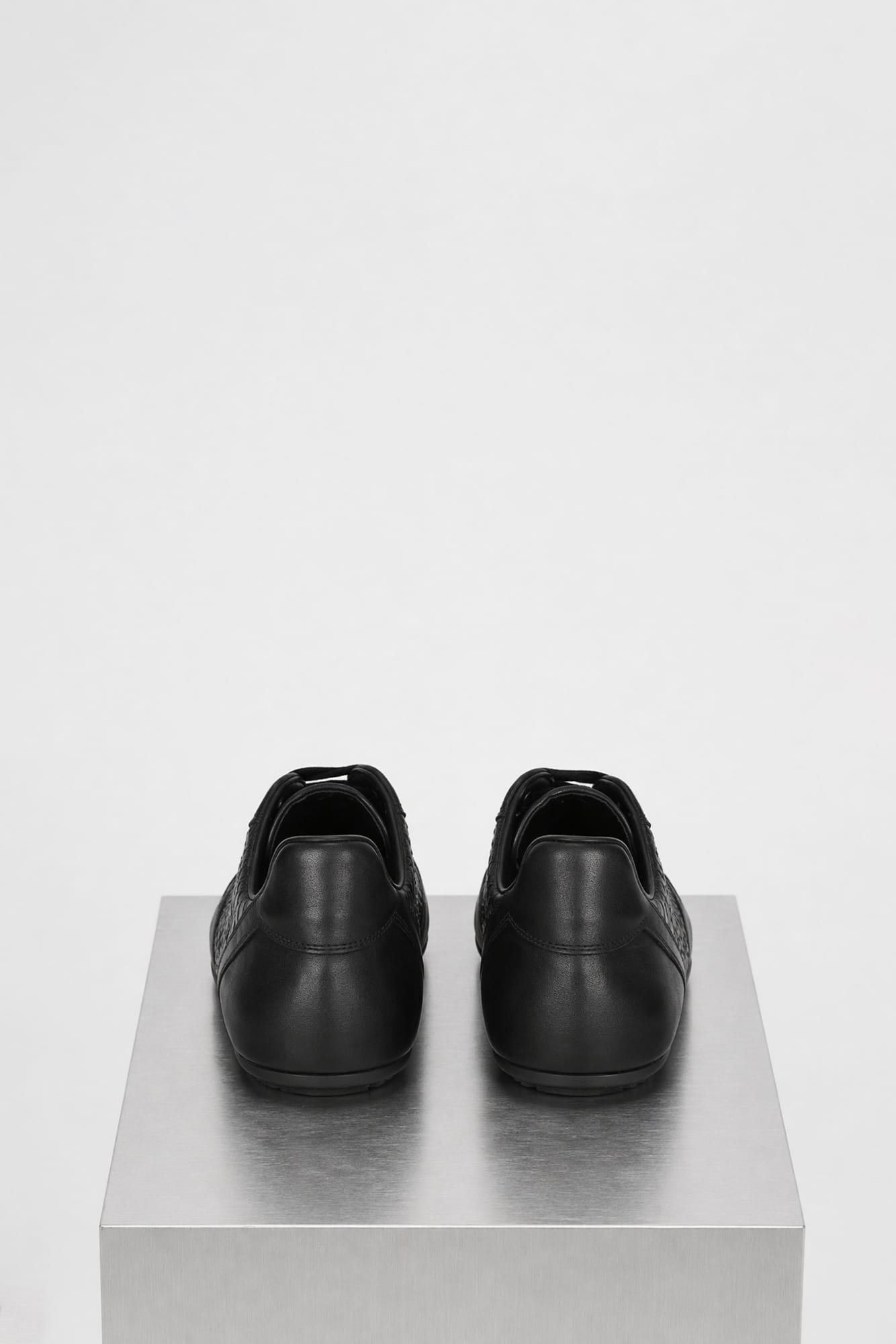 Rick Owens Minimal Sneaks in Black back