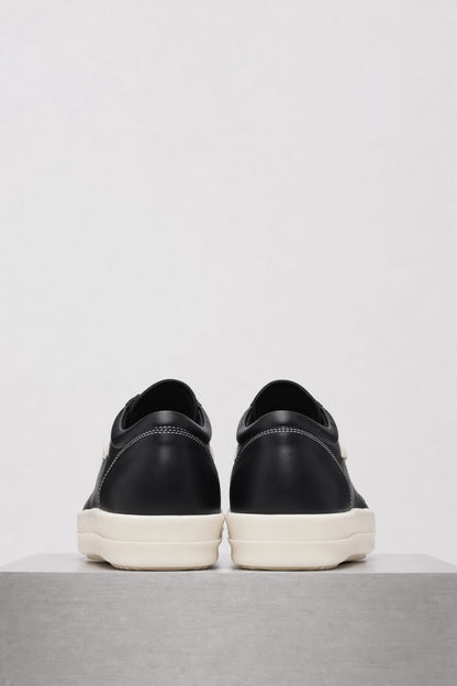 Rick Owens Vintage Sneakers in Black/Milk back