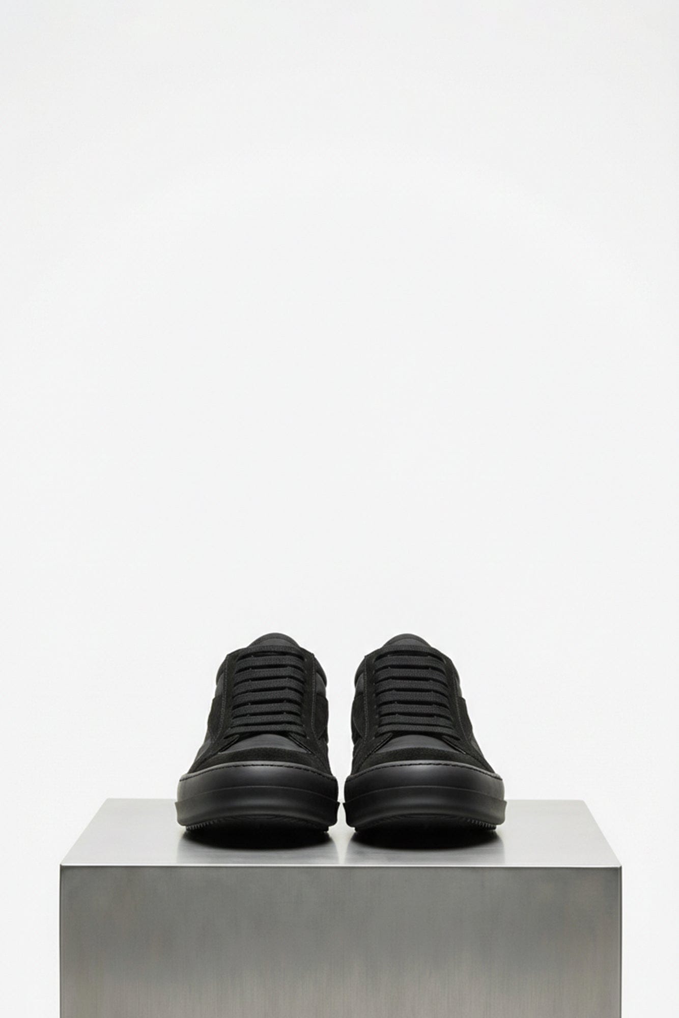 Rick Owens Scarpe In Tessuto E Pelle Vintage Sneaks in Black SS26