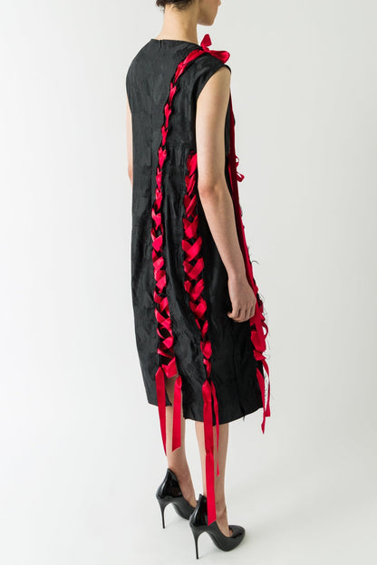 black dress with red ribbon Unraveling Ribbon Brocade Dress Black/Red / 12