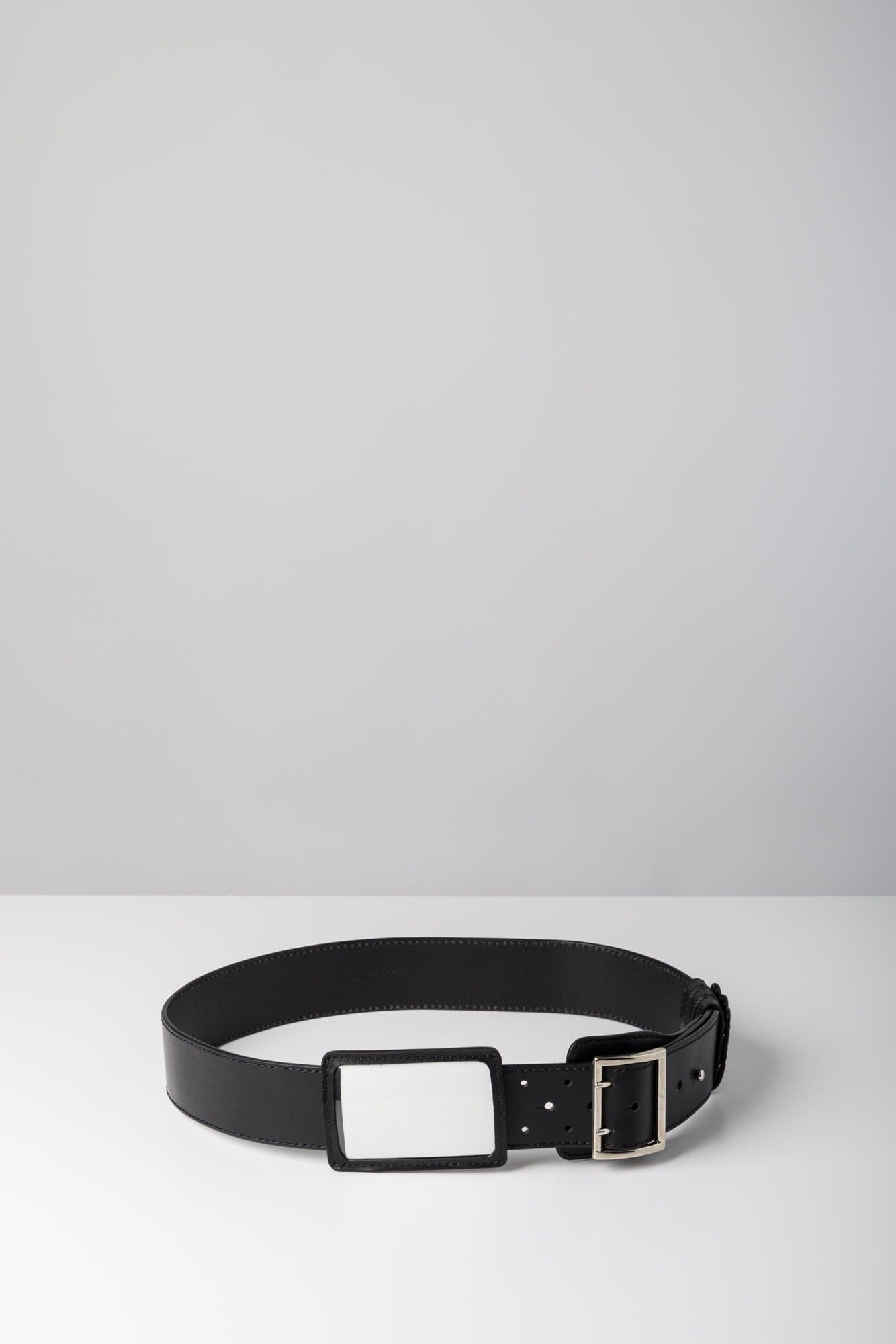 Vetements ID Belt side