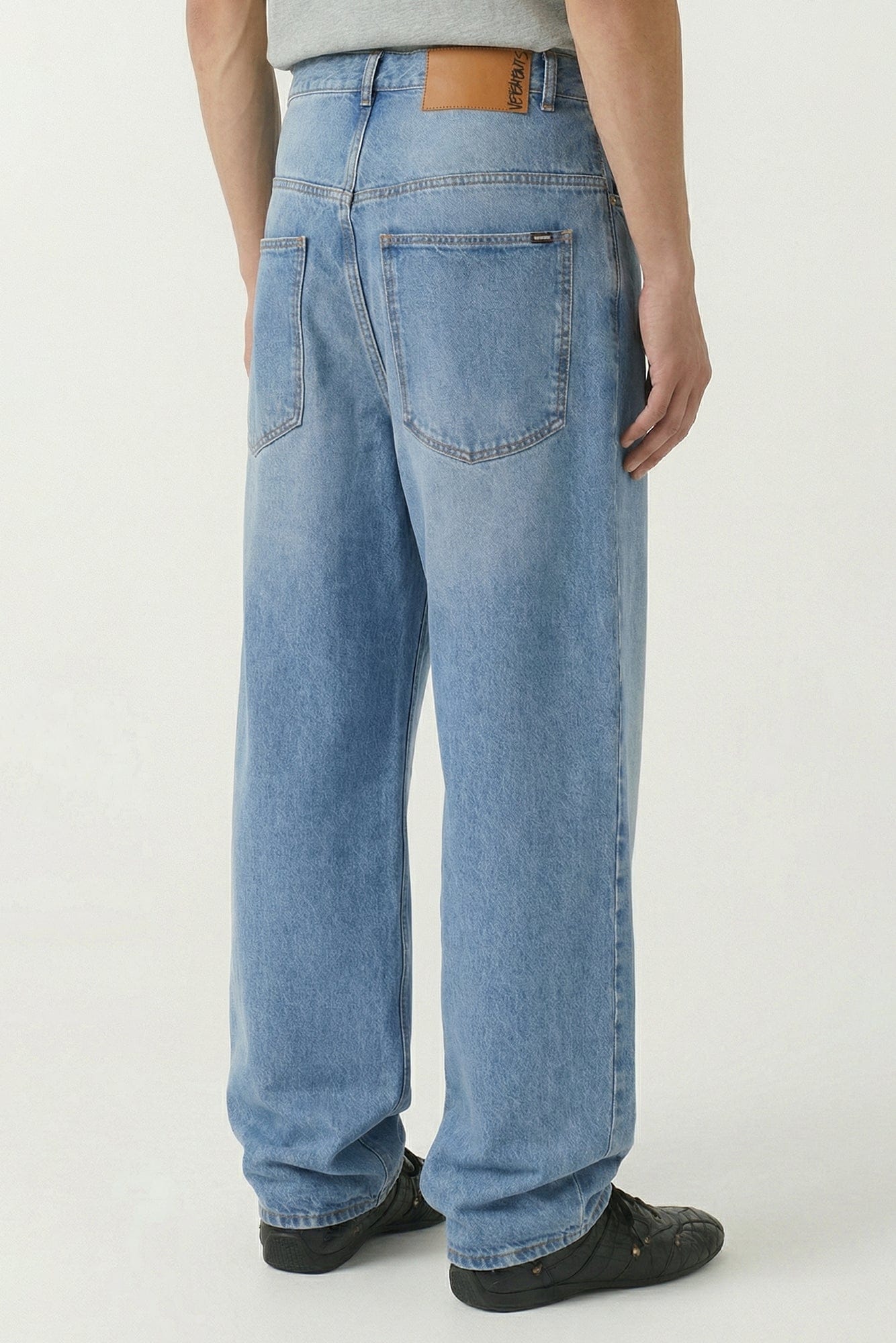 Vetements Made in Europe Jeans in Blue back