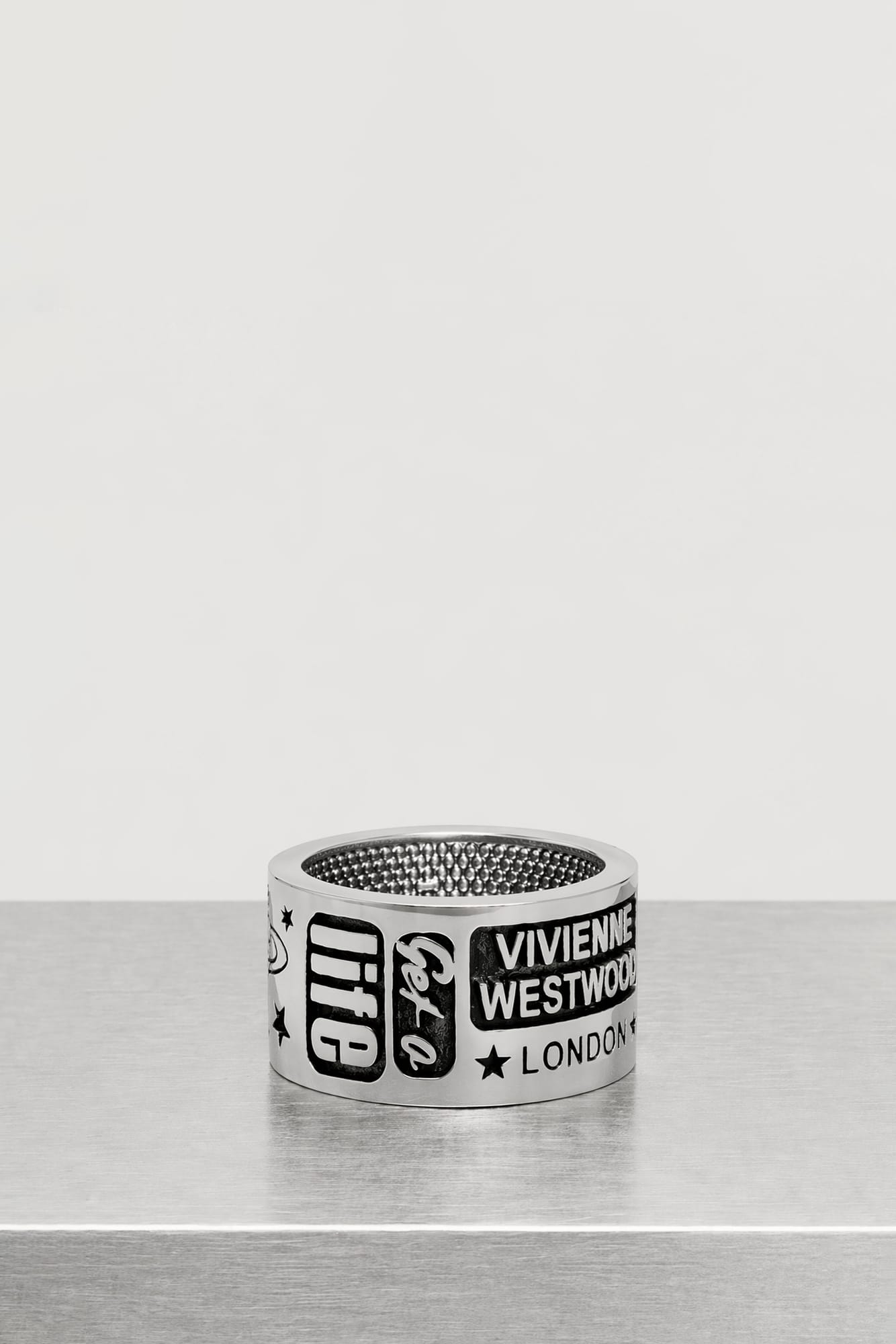 Vivienne Westwood Lancelot Ring SS26 side