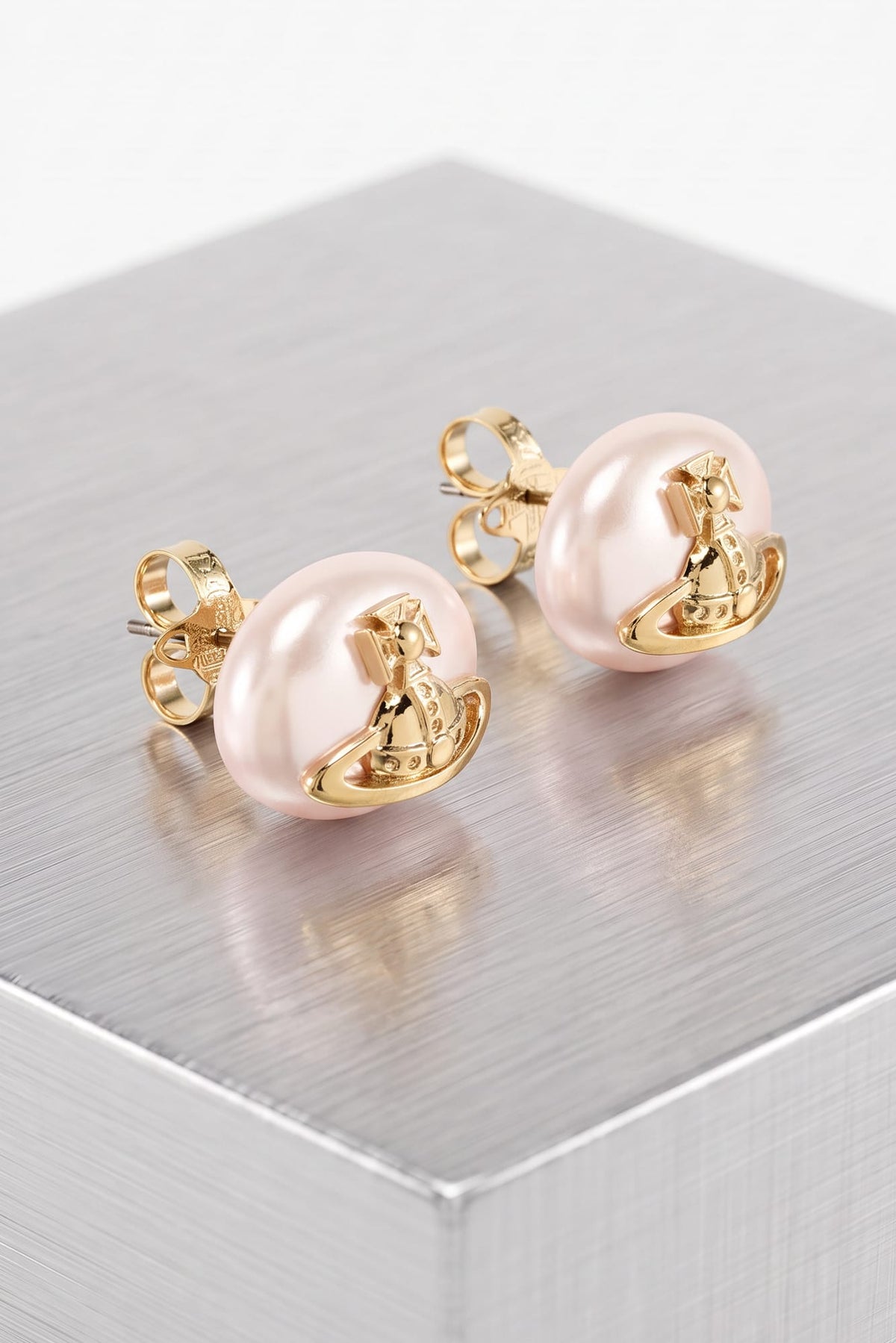 Vivienne Westwood Lavinia Earrings