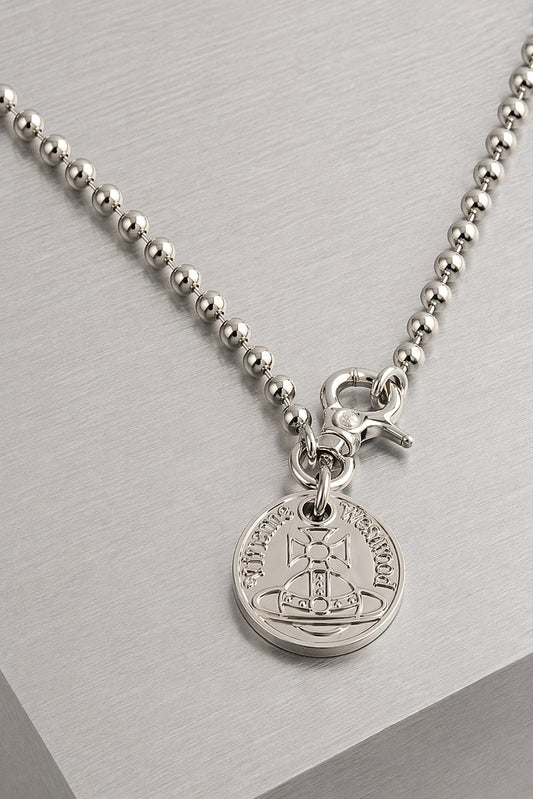 Vivienne Westwood Sofiane Pendant SS26 close-up