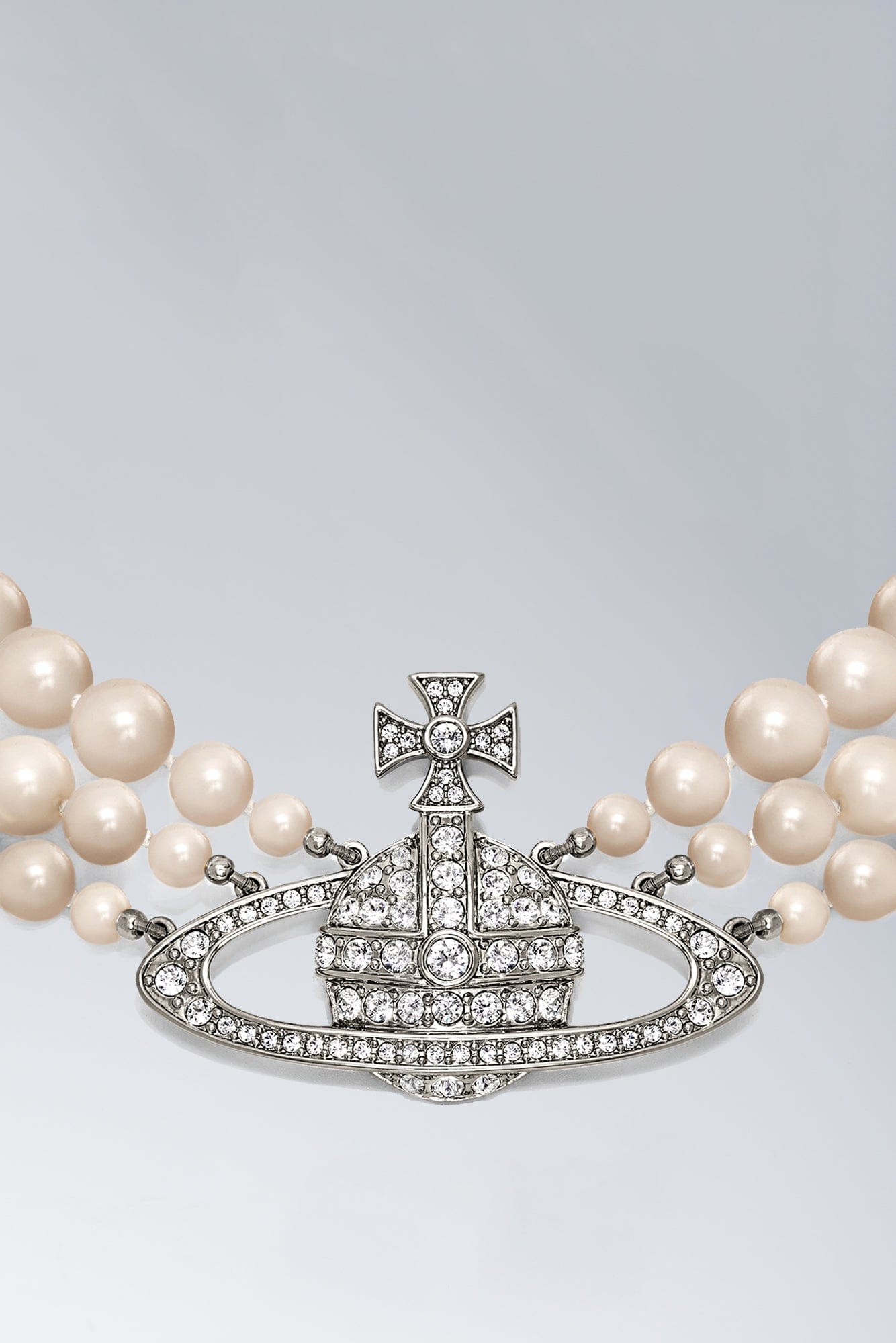 Vivienne Westwood Three Row Pearl Bas Relief