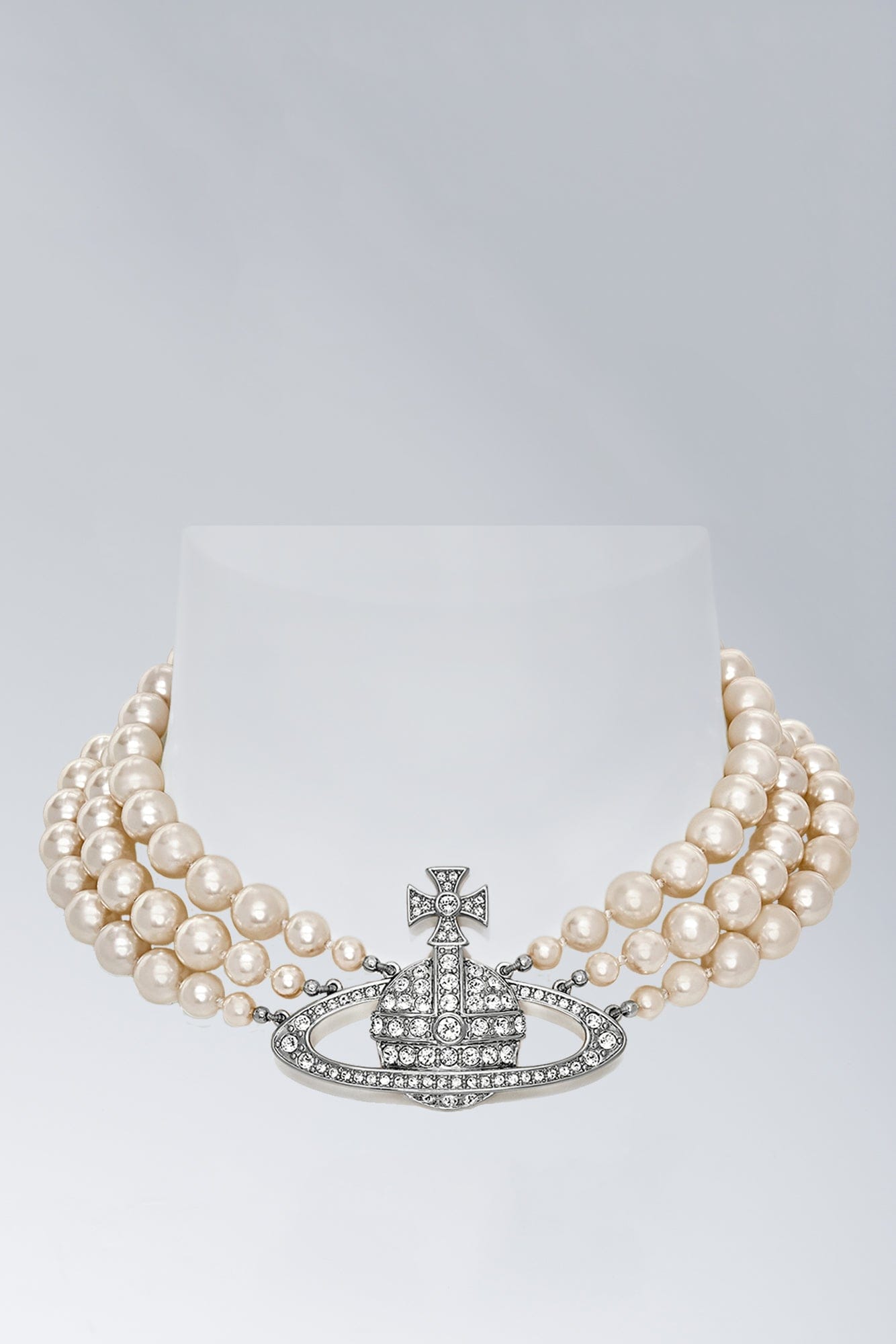 Vivienne Westwood Three Row Pearl Bas Relief on neck