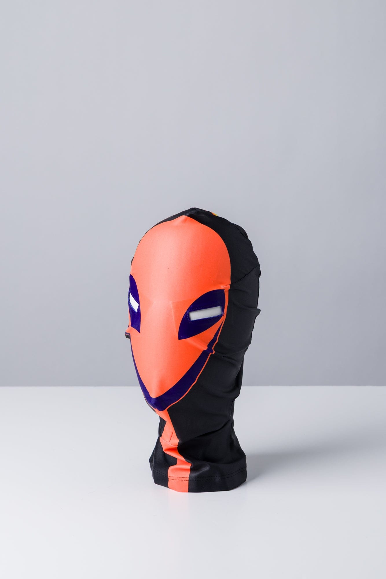 Walter Van Beirendonck Alien Morph Mask side